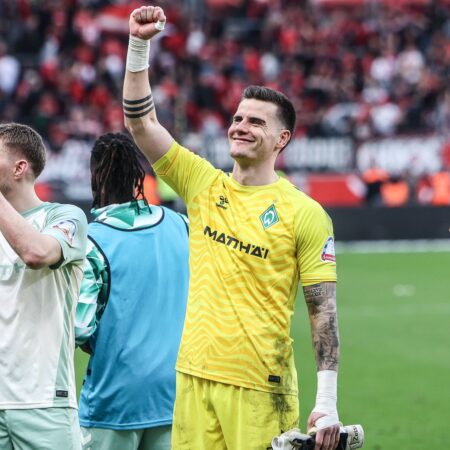 Werder-Keeper Zetterer: „Das gehört zum Bundesliga-Dasein dazu“