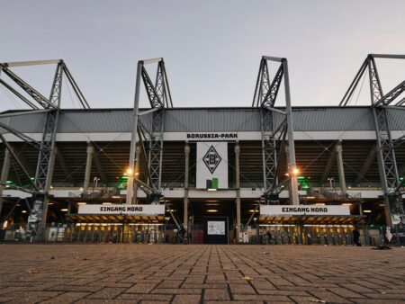Verkauf des Stadionnamens Ärger bei den GladbachFans KEI Fußball