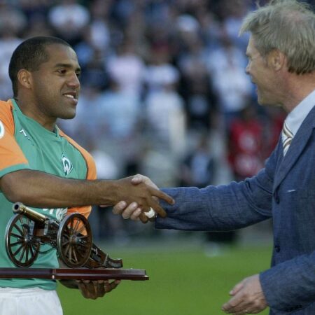 „Bedeutet mir alles“: Ailton kauft seine kicker-Torjägerkanone zurück