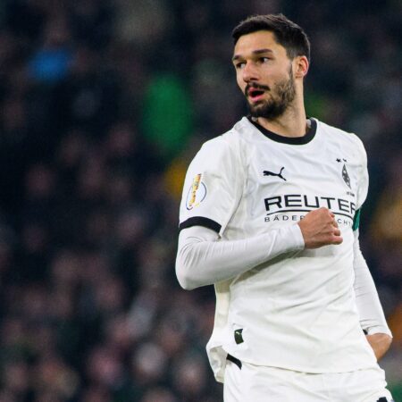 Arthroskopie am Knie: Wieder wochenlange Pause für Kleindienst