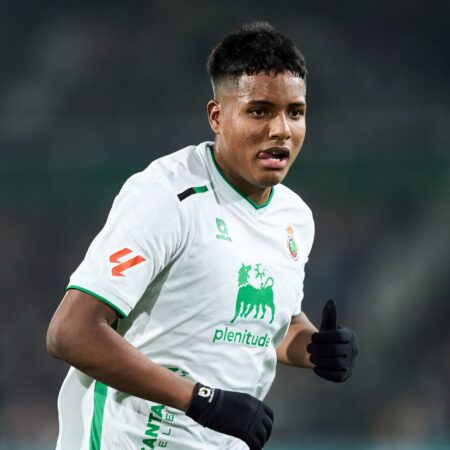 Stuttgarts Arevalo-Deal auf der Ziellinie