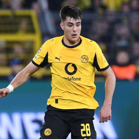 BVB nimmt Anselmino-Gerüchte entspannt – Bensebaini jubelt