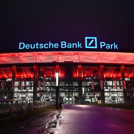 Eintracht und Deutsche Bank schließen Rekord-Deal über 100 Millionen Euro