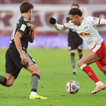 Kompany muss improvisieren: Übergangsarbeit auf den Außen