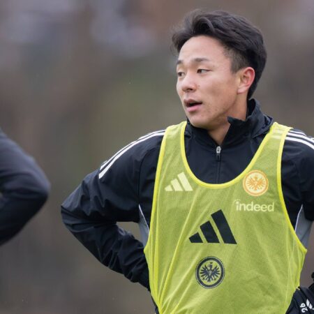 Aus dem Urlaub in die Crunchtime: Kosugi startet in Frankurt