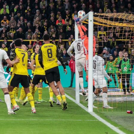 Neue VAR-Befugnisse: IFAB öffnet Tür für Ecken-Check