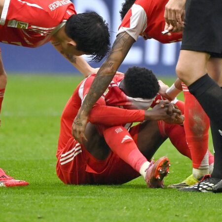 Ausfall in Dortmund sicher: Davies erleidet Muskelfaserriss