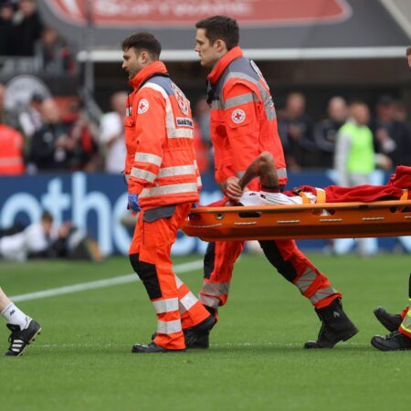 Schwere Knieverletzung befürchtet: Leverkusen bangt um Arthur