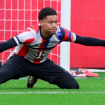 Debütiert Prescott? Was Ulreichs Verletzung für Bayern bedeutet