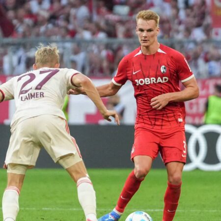 Wer überträgt Freiburg gegen Bayern München in Österreich live im TV und Stream?