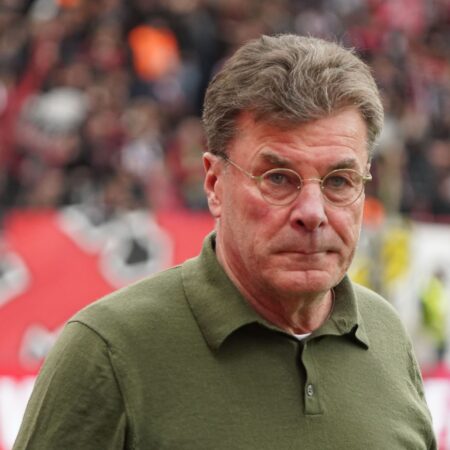 Hecking: „Schiedsrichterleistung heute nicht bundesligareif“