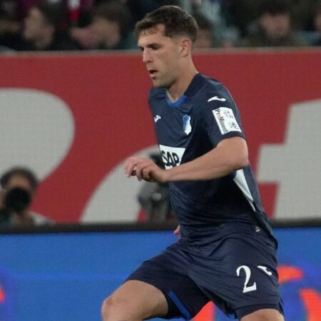 Hranacs Höhepunkt im Tiefflug