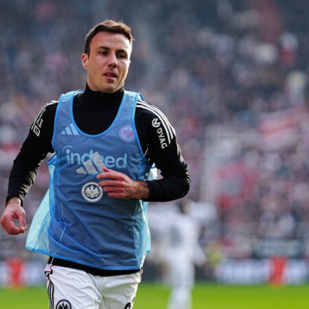 Trotz jüngster Ausbootung: Frankfurt verlängert mit Götze