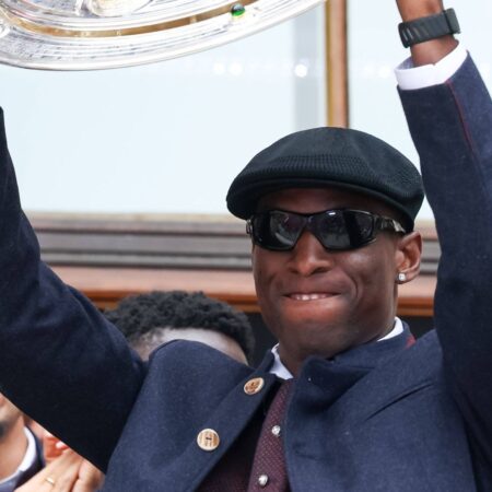 Bilanz der Jackson-Leihe: Teuer, aber effizient