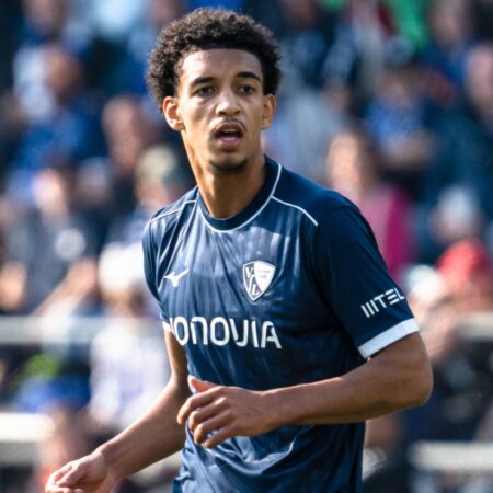 Nächstes Talent aus dem Future Team: Bayer bindet Onyeka bis 2032
