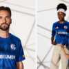 „Geprägt von der Arena“: Schalke präsentiert neues Heimtrikot