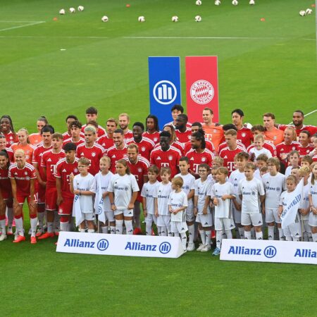 Saibari macht Lust auf mehr, Musiala fehlt: Bayern präsentiert seine Teams