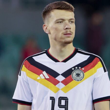 „Ein tolles Signal“: VfB macht Pejcinovic-Transfer offiziell