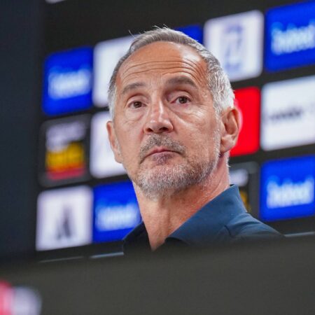 Hütter übt harte Kritik: Frankfurt „zu wenig professionell“